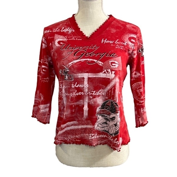 Women's University of Georgia NCAA V-neck 3/4 sleeve Red Graphic T-shirt. Size S - Picture 1 of 4